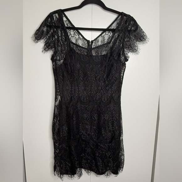 MINKPINK - Black lace overlay with slip mini short sleeve dress - Medium - Picture 1 of 10